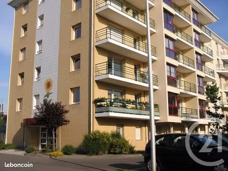 appartement 3 pièces 77 m²