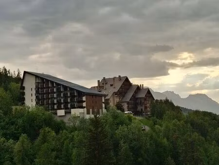 vente studio 24m2 enchastrayes entre le sauze et super sauze