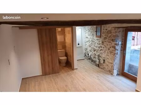 studio avec jardin