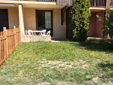 jausiers 4 personnes rez de jardin
