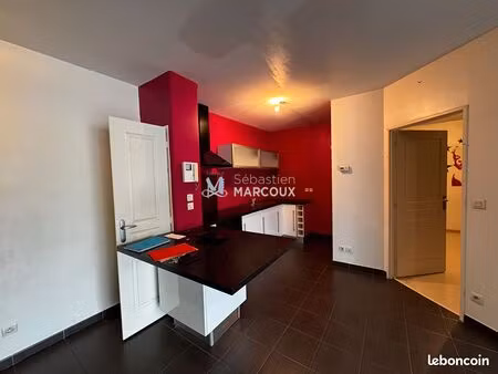 appartement 2 pièces 70 m²