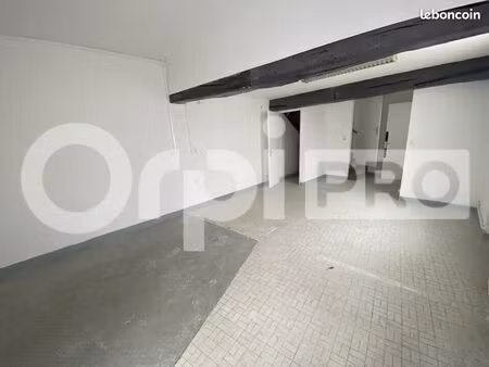 local bureaux 65 m²