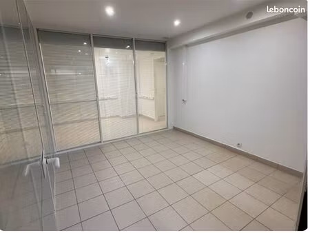 bureaux 50 m² paris