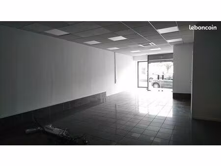 local commercial de 115 m² en centre-ville de boulogne-sur-mer