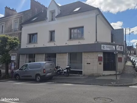 local commercial 87 m²