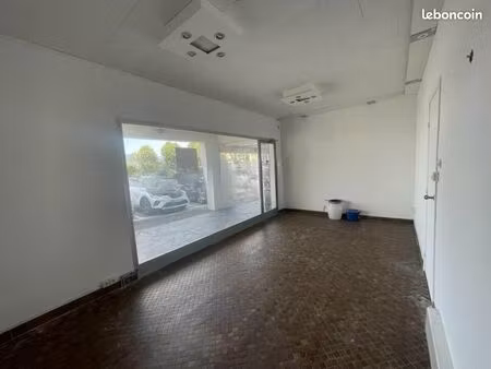 local commercial 25 m² saint-martin-lez-tatinghem