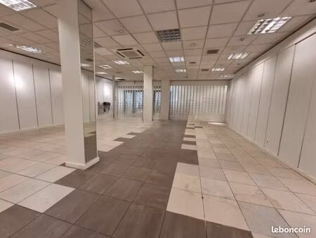 local commercial 310 m² saint omer