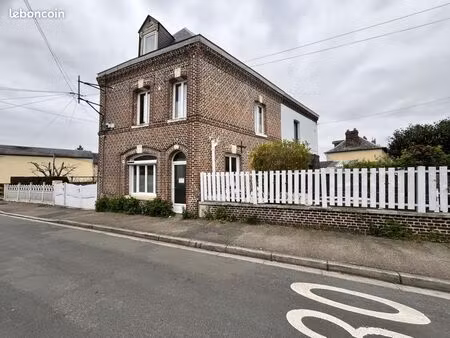 maison 4 pièces 100 m²