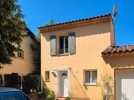 maison 3 pièces 75m²