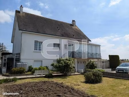 maison de village 180 m² loudun