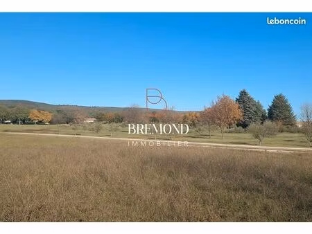 terrain 150 m² brignoles