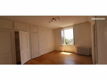 appartement t1 à vassieux