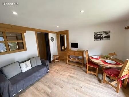 très bel appartement neuf rez de jardin seez