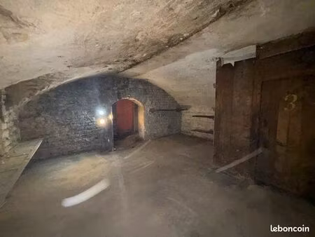 cave pour stockage (pas d’autres usages)