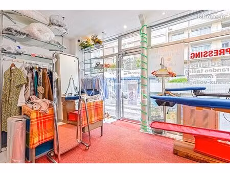 boutique 49 m² paris