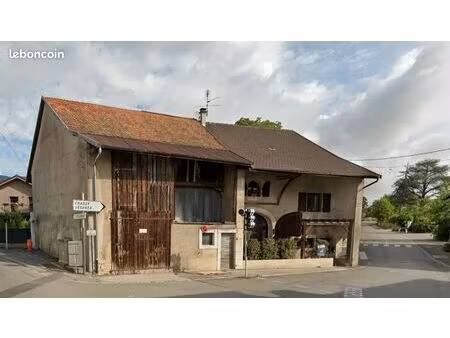 projet maison : grange à rénover à 500 m du centre-ville