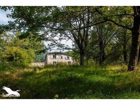 ferme 40 pièces 505 m²