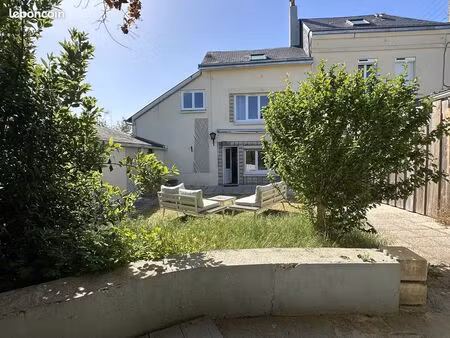 maison 4 pièces 82 m²