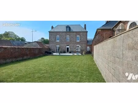 maison 6 pièces 147 m²