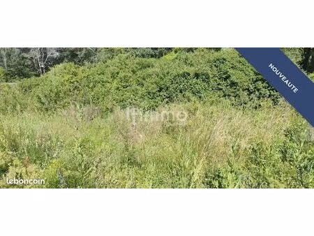 terrain 255 m² les mées