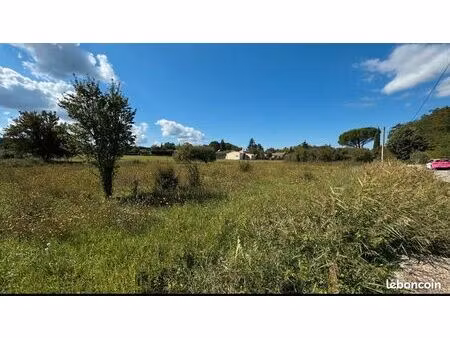 terrain 1 450 m² rians