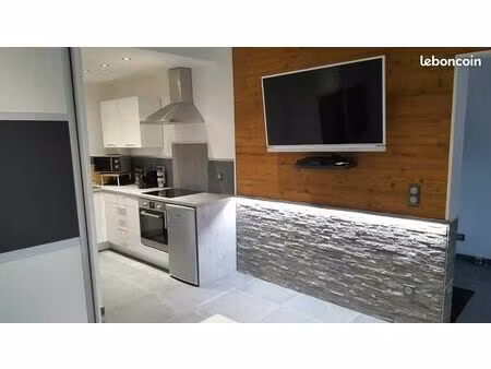loue studio meublé