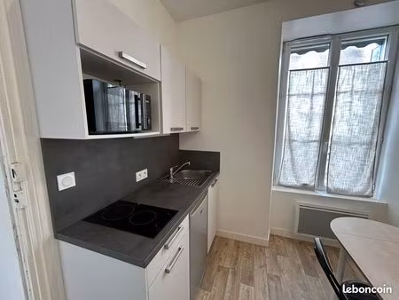 studio auray gare