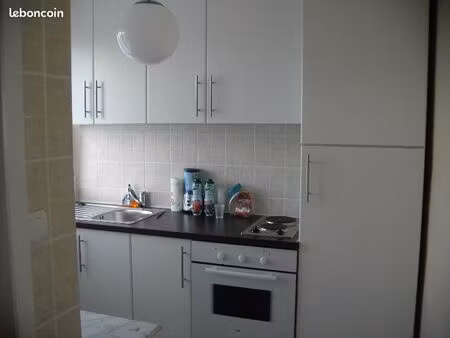 jolie appartement t1 bis bron hôpitaux