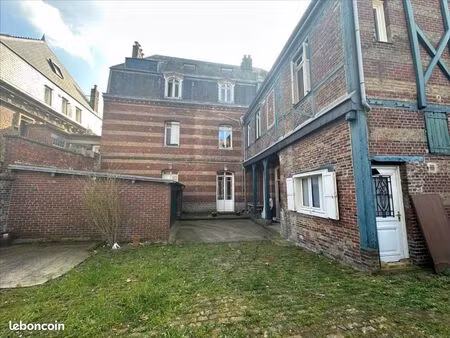 appartement 4 pièces 126 m²