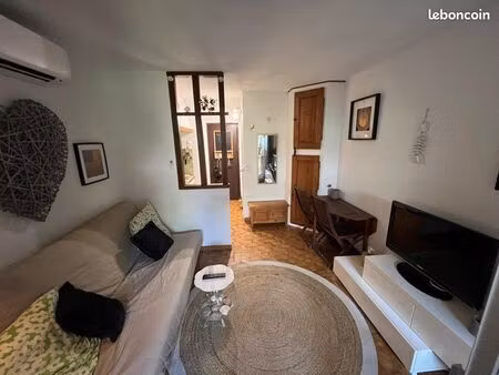 ? pramousquier – le lavandou rare à la vente – appartement avec terrasse privative  piscin
