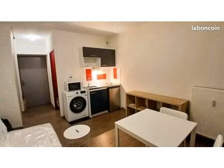 studio meublé idéal jeune actif /étudiant – 5 min zone techlid – sécurisé - calme et verdu