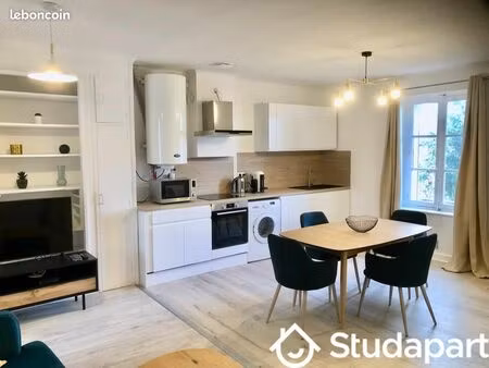 chambre 1 pièce 11 m²