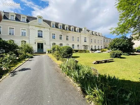 appartement 4 pièces 80 m²
