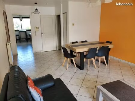 t3 meublé 67 m² – centre-ville st jean de maurienne – balcon + parking privatif en sous-so