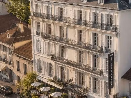 fonds de commerce restaurant  hôtel 2 039 m²