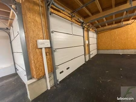 local 100 m² aix les bains