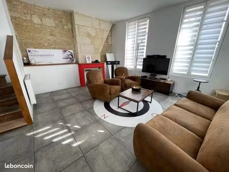 bureaux  local commercial 86 m² niort