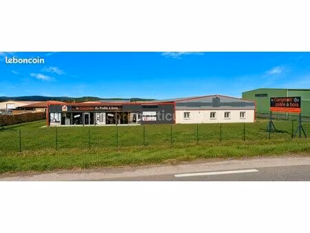 local commercial 554 m² saint paulien