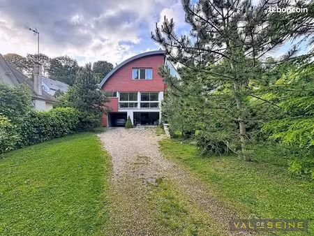 maison 6 pièces 160 m²
