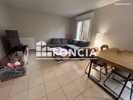 maison 4 pièces 82 m²