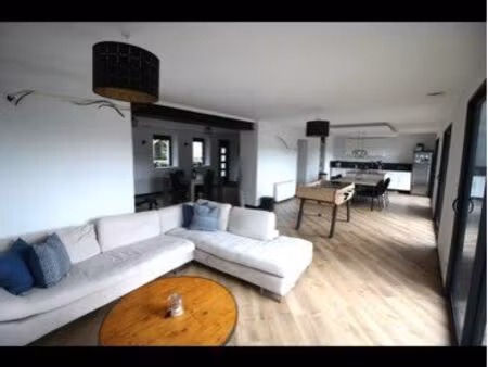 maison 177m2  4 chambres  garage  carport et jardin
