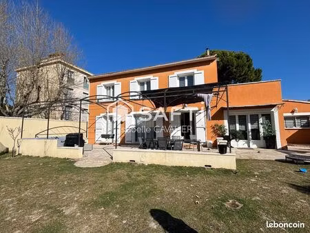 maison 6 pièces 193 m²