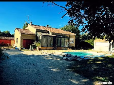 villa rénovée avec piscine + atelier 100 m² – courthézon campagne
