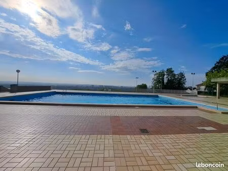 studio entièrement rénové: piscine  tennis
