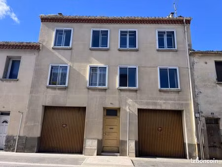 immeuble 10 pièces 208 m²