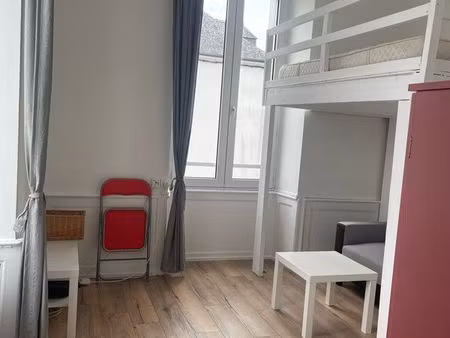 studio meublé - en plein centre ville - immeuble sécurisé