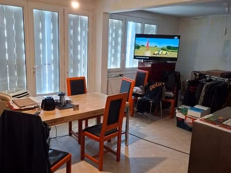 appartement type 3 de 80 m2 à vichy
