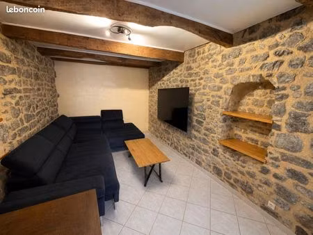 maison 2 pièces 61 m²