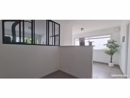 bureaux 45 m² theix