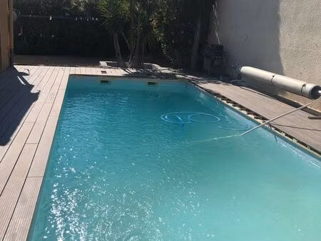 vends maison 5 chambres avec piscine
